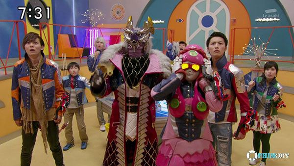 Chiến Đội Vũ Trụ Kyuranger (Uchuu Sentai Kyuranger) 2017 - 3