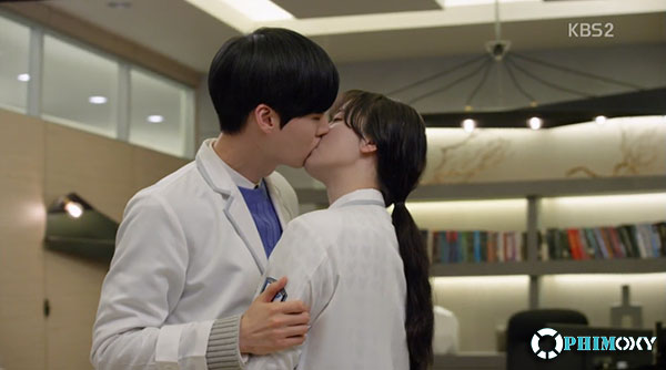 Bác Sĩ Ma Cà Rồng (Blood) 2015 - 3